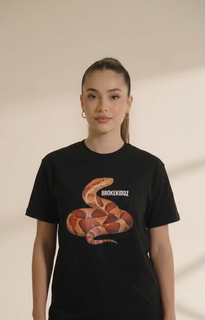 SERPENT STRIKE TEE